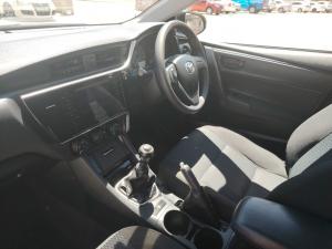 Toyota Corolla Quest 1.8 Plus manual - Image 7