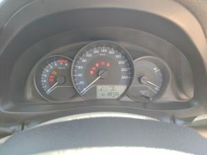 Toyota Corolla Quest 1.8 Plus manual - Image 10