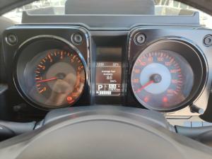 Suzuki Jimny 1.5 GLX AllGrip 5-door auto - Image 11
