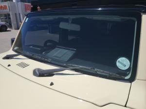 Suzuki Jimny 1.5 GLX AllGrip 5-door auto - Image 14