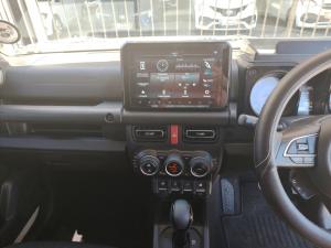 Suzuki Jimny 1.5 GLX AllGrip 5-door auto - Image 15