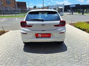 Toyota Starlet 1.5 Xi - Image 5