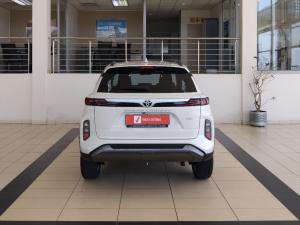 Toyota Urban Cruiser 1.5 XR manual - Image 5