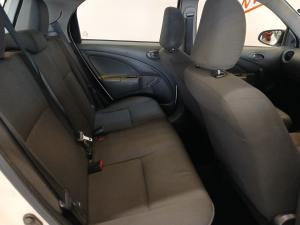 Toyota Etios hatch 1.5 Xi - Image 15