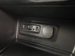 Renault Megane IV 1.2T GT-LINE 5-Door - Image 10