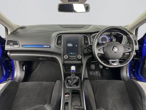 Renault Megane IV 1.2T GT-LINE 5-Door - Image 11