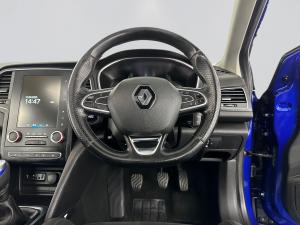 Renault Megane IV 1.2T GT-LINE 5-Door - Image 12