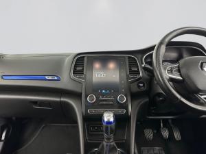 Renault Megane IV 1.2T GT-LINE 5-Door - Image 14