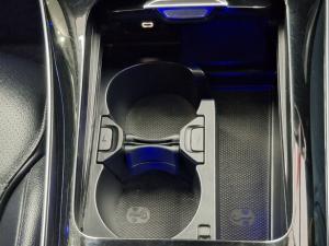 Mercedes-Benz C-Class C200 Avantgarde - Image 12