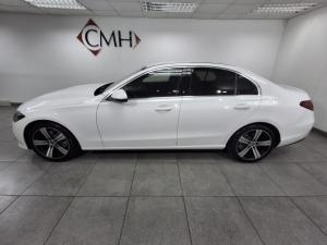 Mercedes-Benz C-Class C200 Avantgarde - Image 2
