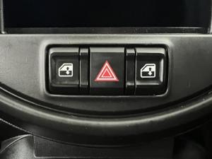 Suzuki S-Presso 1.0 GL manual - Image 10