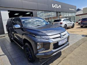 Mitsubishi Triton 2.4DI-D double cab auto - Image 1