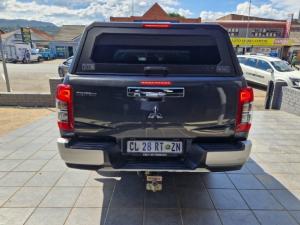 Mitsubishi Triton 2.4DI-D double cab auto - Image 4