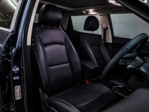 Mahindra XUV 3XO 1.2T AX7L - Image 14