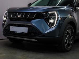 Mahindra XUV 3XO 1.2T AX7L - Image 19