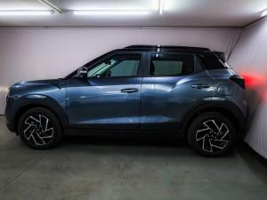 Mahindra XUV 3XO 1.2T AX7L - Image 2
