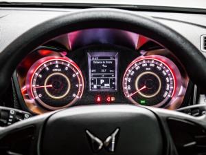 Mahindra XUV 3XO 1.2T MX2 manual - Image 12