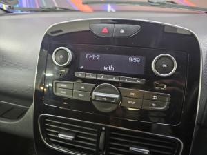 Renault Clio 66kW turbo Authentique - Image 3