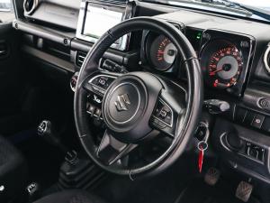 Suzuki Jimny 1.5 GLX AllGrip 3-door manual - Image 14