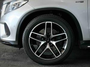 Mercedes-Benz GLE GLE43 coupe - Image 4