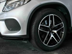 Mercedes-Benz GLE GLE43 coupe - Image 5