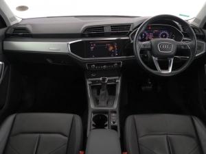 Audi Q3 35TFSI Advanced - Image 2
