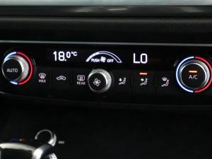 Audi Q3 35TFSI Advanced - Image 3