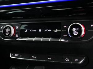 Audi Q5 40TDI quattro S line - Image 25