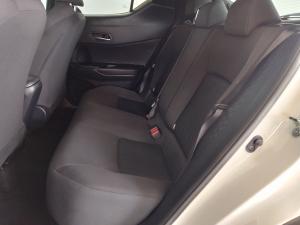 Toyota C-HR 1.2T - Image 11