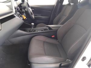 Toyota C-HR 1.2T - Image 12