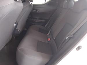 Toyota C-HR 1.2T - Image 13