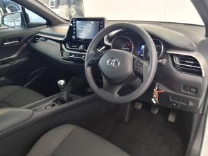 Toyota C-HR 1.2T - Image 28