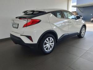 Toyota C-HR 1.2T - Image 8