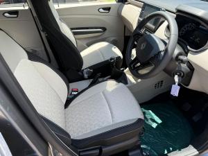 Renault Triber 1.0 Techno - Image 7