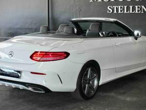 Mercedes-Benz C200 Cabrio automatic - Image 9