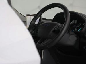 Ford EcoSport 1.0T Titanium auto - Image 15
