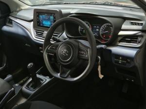 Suzuki Baleno 1.5 GL manual - Image 11