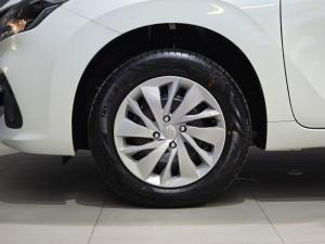 Suzuki Baleno 1.5 GL manual - Image 17