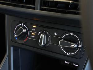 Volkswagen Polo hatch 1.0TSI - Image 15