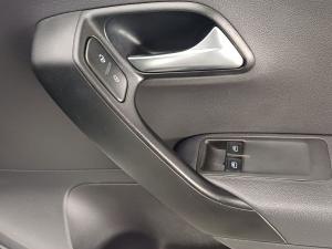 Volkswagen Polo Vivo hatch 1.0TSI GT - Image 17