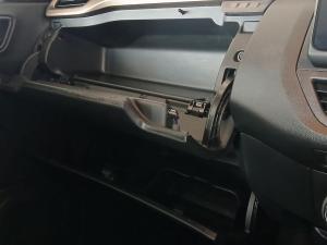 Renault Kiger 1.0 Turbo Zen - Image 14