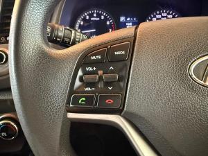 Hyundai Tucson 2.0 Premium auto - Image 14