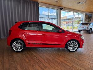 Volkswagen Polo Vivo hatch 1.0TSI GT - Image 7
