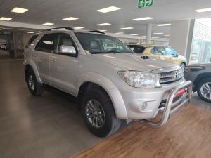 Toyota Fortuner 3.0D-4D auto - Image 1