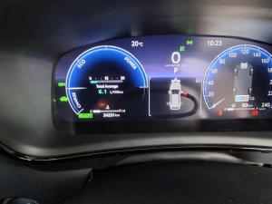 Toyota Corolla Cross 1.8 HEV GR-Sport - Image 11