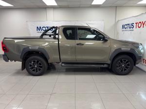 Toyota Hilux 2.8GD-6 Xtra cab 4x4 Legend auto - Image 3