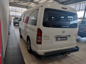 Toyota Quantum 2.5D-4D GL 10-seater bus - Image 23