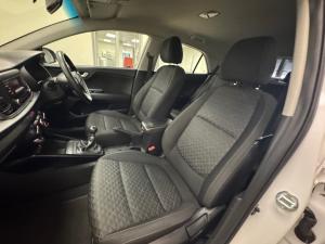 Kia Rio hatch 1.2 LS - Image 7