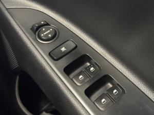 Kia Rio hatch 1.2 LS - Image 18