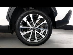 Toyota Corolla Cross 1.8 XR - Image 19